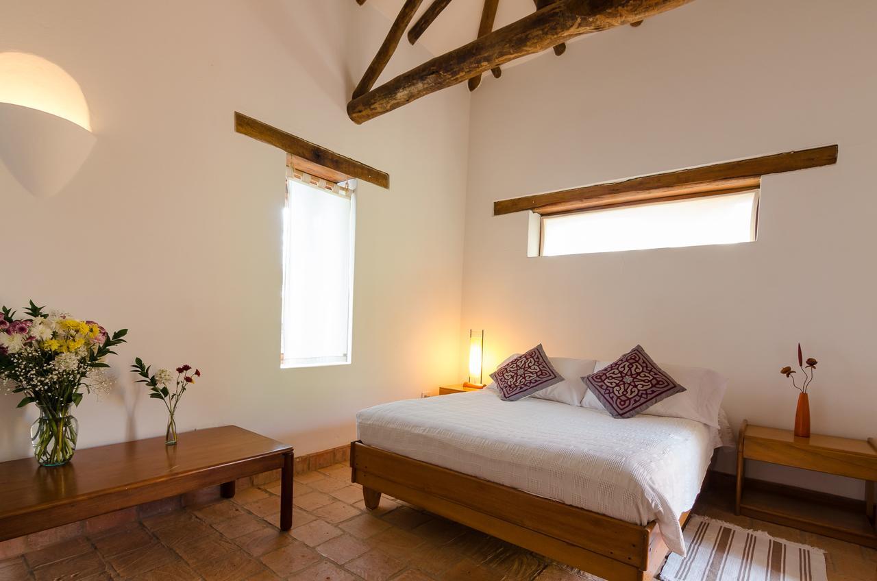 Hostal Casa Del Arte Robles Esterno foto